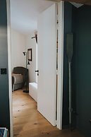 Lyon Country House - Tour de Garde