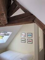 Lyon Country House - Tour de Garde