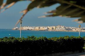 Stunning sea View Flat for 6 Baia Verde Gallipoli