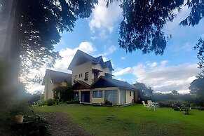 THE WRITERS HOUSE