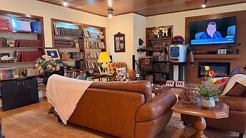 THE WRITERS HOUSE