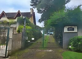 THE WRITERS HOUSE