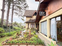 THE WRITERS HOUSE