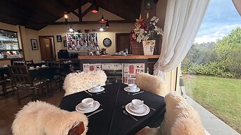 THE WRITERS HOUSE