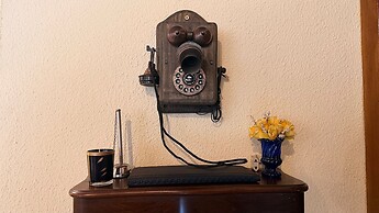 THE WRITERS HOUSE