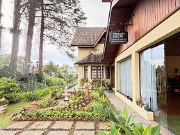 THE WRITERS HOUSE