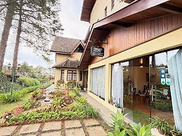 THE WRITERS HOUSE