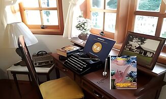 THE WRITERS HOUSE