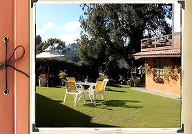 THE WRITERS HOUSE