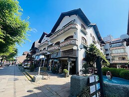 02 Dorm -Apenas 01 quadra da Rua Coberta