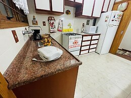 02 Dorm -Apenas 01 quadra da Rua Coberta