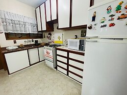 02 Dorm -Apenas 01 quadra da Rua Coberta