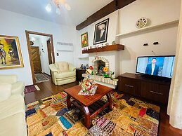 02 Dorm -Apenas 01 quadra da Rua Coberta