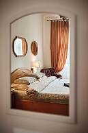 Room & Parking Assistance