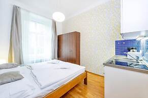 Room & Parking Assistance