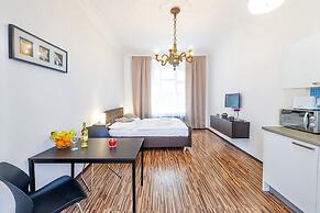 Room & Parking Assistance