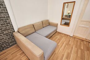 Old Town & Parking Assistance