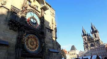 Old Town & Parking Assistance