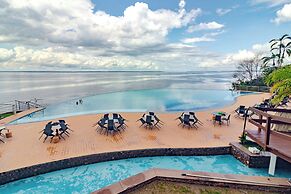 Tropical Executive Suit 1006