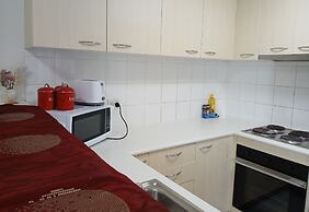 Readyset Apartments on Spencer North