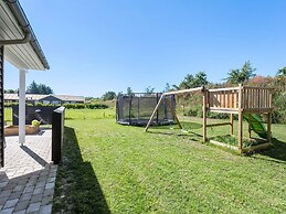 5 Star Holiday Home in Albaek