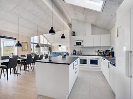 5 Star Holiday Home in Albaek
