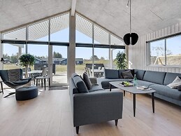 5 Star Holiday Home in Albaek