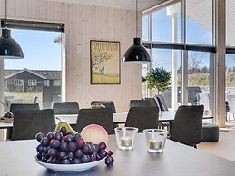 5 Star Holiday Home in Albaek