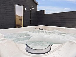 5 Star Holiday Home in Aakirkeby