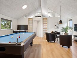 5 Star Holiday Home in Sydals