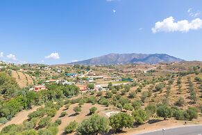 Mijas Golf Boutique Apartment - Golf & Leisure