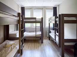 8 Person Holiday Park Home in Goteborg