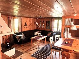 8 Person Holiday Home in Salen