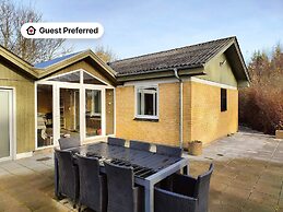 4 Star Holiday Home in Hals
