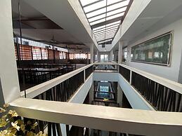 Si Jalak Guest House by ARBA