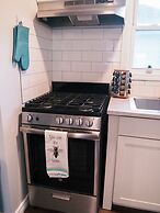 Apartment w Private Balcony Close to Beach