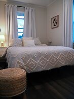 Apartment w Private Balcony Close to Beach