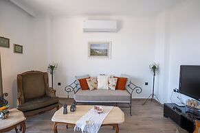 Zeytin Homes Daily Weekly Rentals