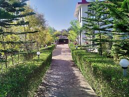 The High Garden Resort