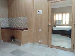 Banaras Home Stay By GRB