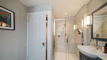 Blythewood Aberdeenshire Luxury House With Hot Tub