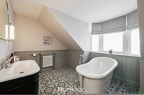 Blythewood Aberdeenshire Luxury House With Hot Tub