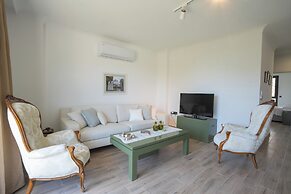 Limon Homes Dublex Daily Weekly Rentals