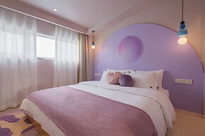 Qi Meng Rainbow bridge branch