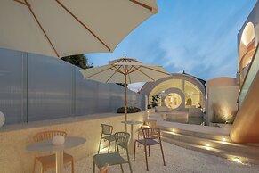 Qi Meng Rainbow bridge branch