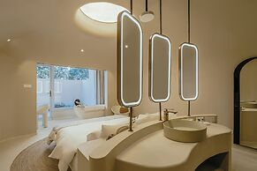 Qi Meng Rainbow bridge branch