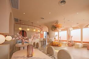 Qi Meng Rainbow bridge branch