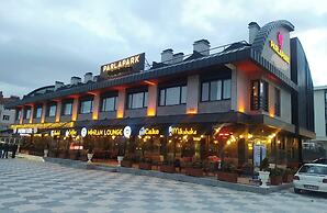 Parla Park Hotel