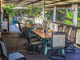 Lakehouse w Private Beach Bar Lg Deck Dock