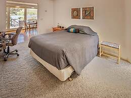 Lakehouse w Private Beach Bar Lg Deck Dock